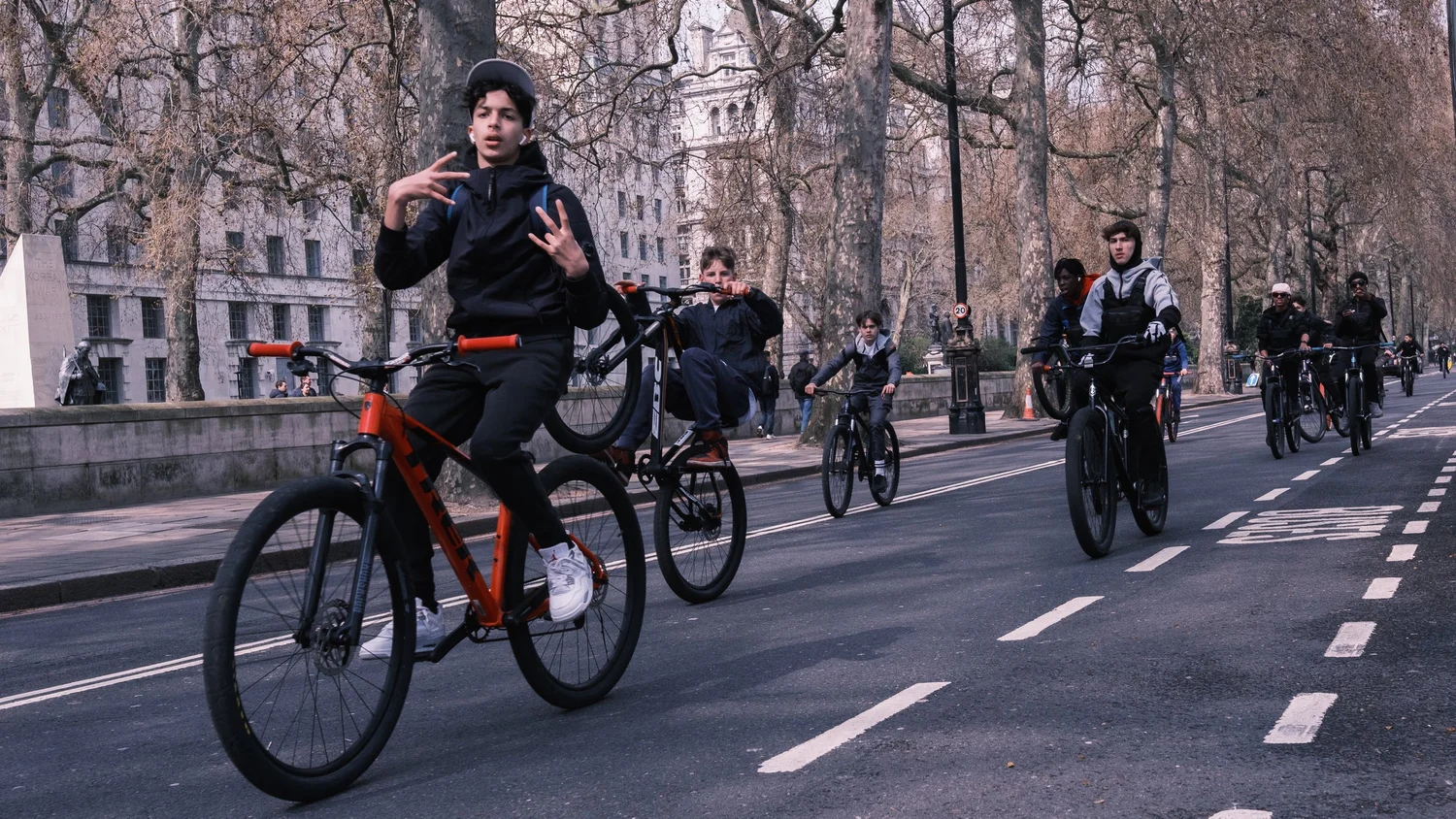 London street photography — photograph 17 by Sundeep Kheterpal