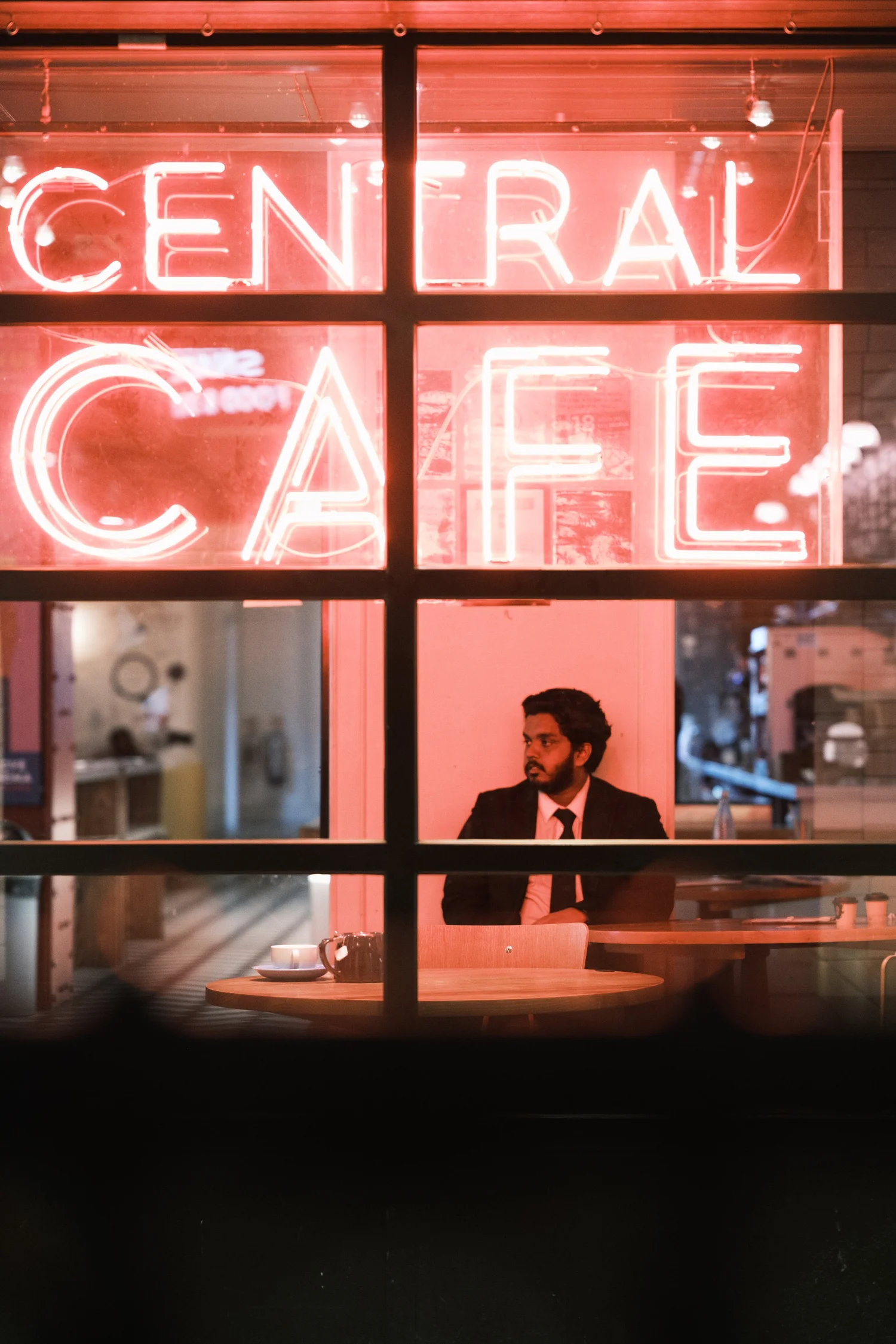 London street photography — photograph 18 by Sundeep Kheterpal