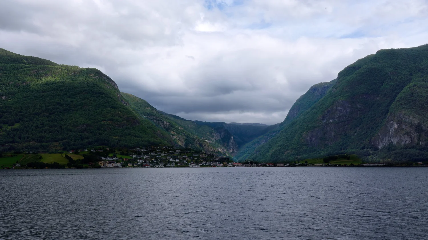 Norway landscape — photograph 10 by Sundeep Kheterpal