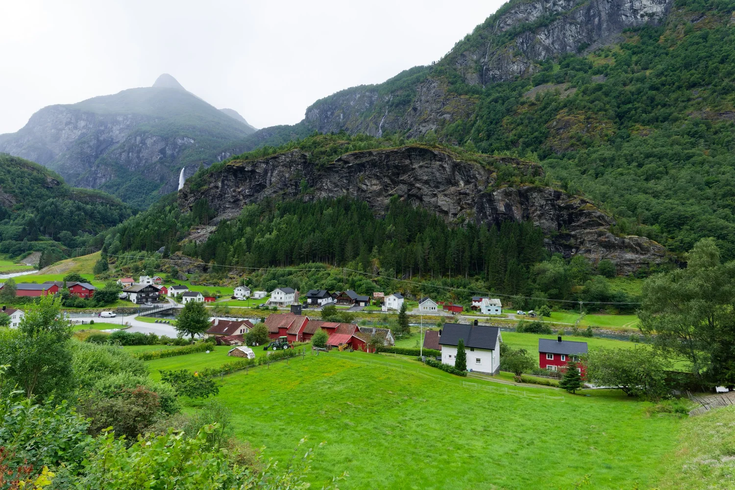 Norway landscape — photograph 12 by Sundeep Kheterpal