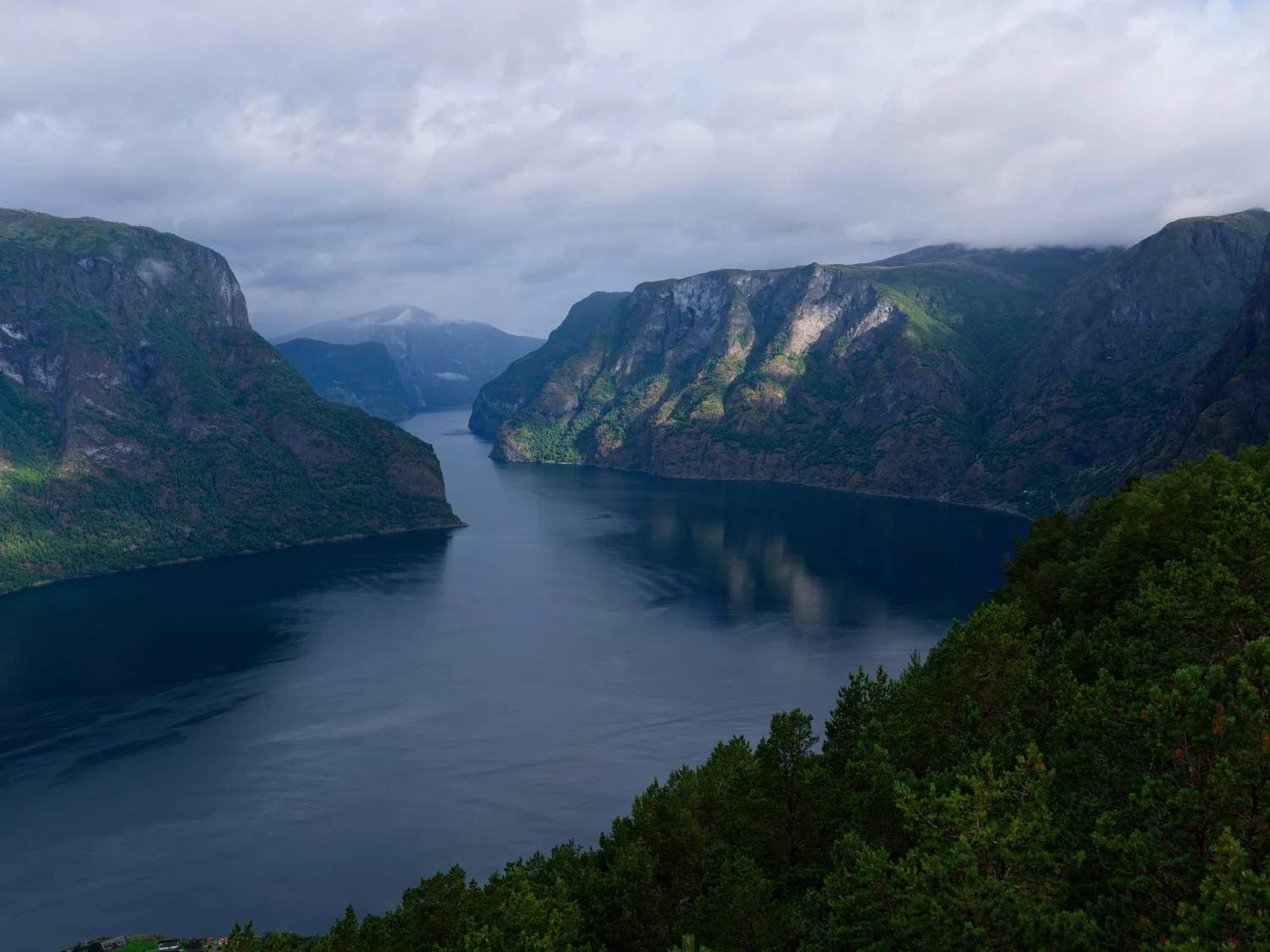 Norway landscape — photograph 7 by Sundeep Kheterpal